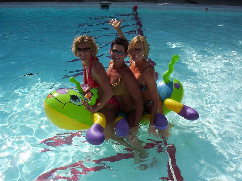Pool_0031.JPG